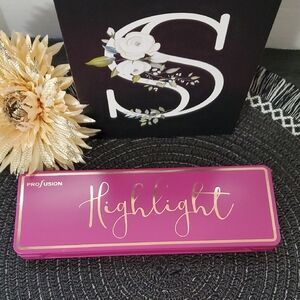❣️Profusion Cosmetics Highlight Palette